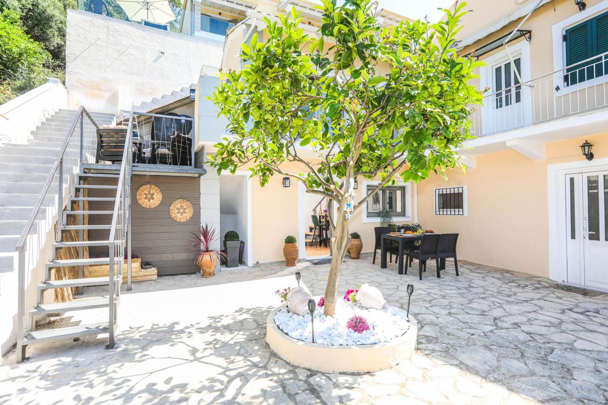 Vlachos Maisonette Apartment *