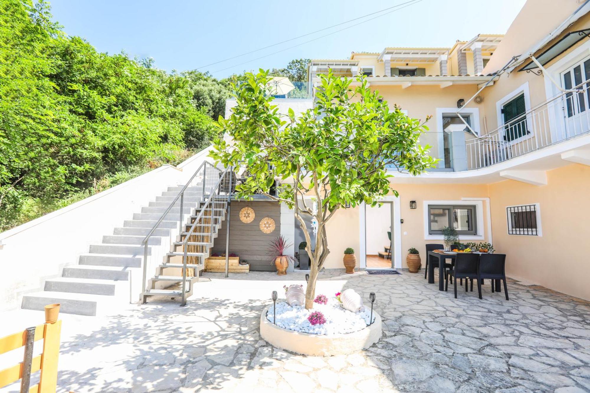 Vlachos Maisonette *